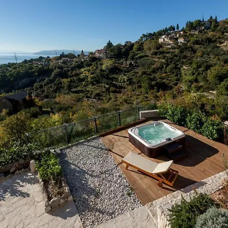 Villa Matea *