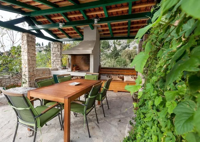 Matea Villa Makarska